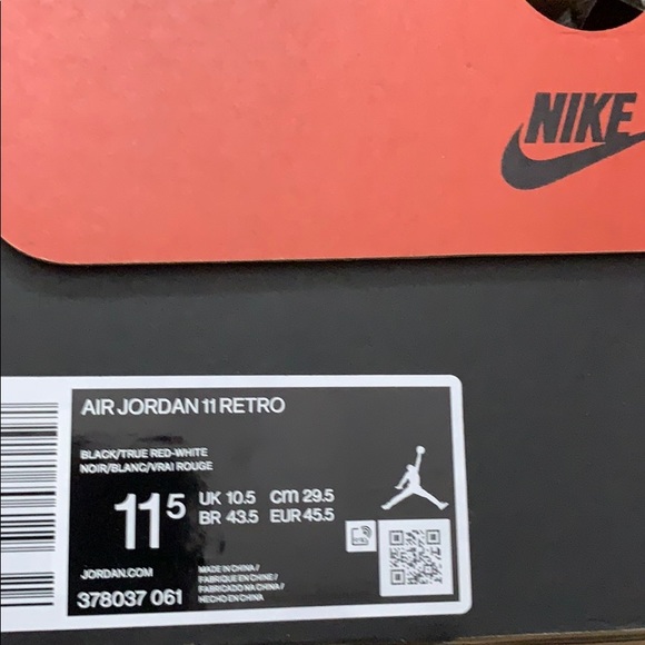 ***100 % Authentic** Jordan 11 Bred (19) - Picture 3 of 5
